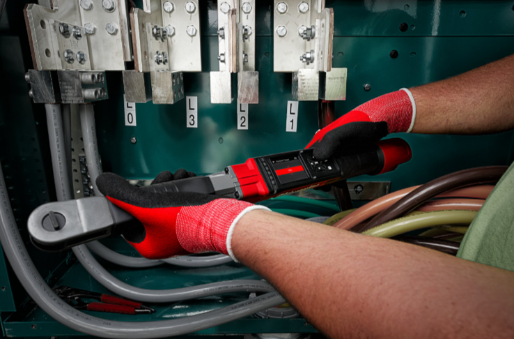 Динамометричний ключ електронний акумуляторний Milwaukee M12 ONEFTR38-0C 3/8" 13.6 - 135.6 Нм, каркас, 4933464966 4933464966 фото